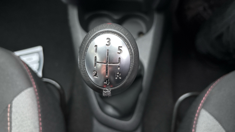 Dacia Sandero Stepway 0.9 TCe Techroad 5dr Petrol Hatchback